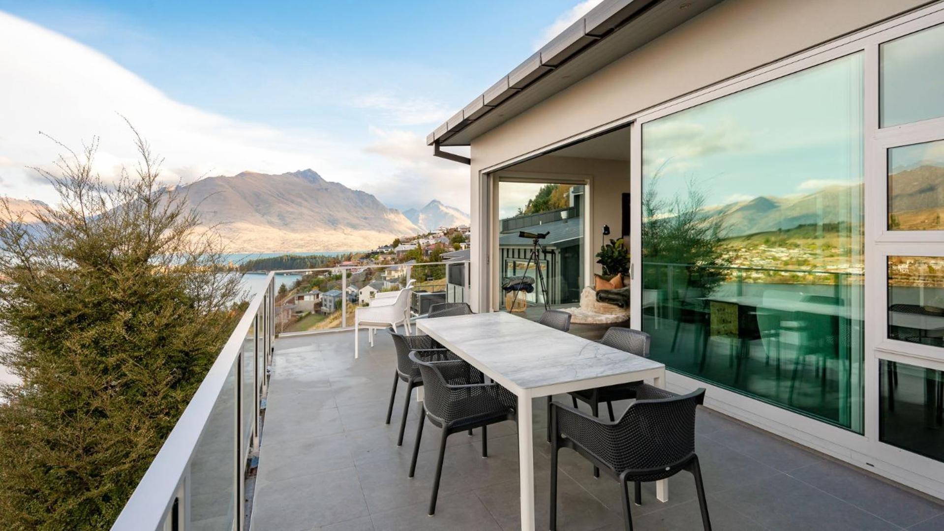 Tahuna Vista-Fire Place-Hot Tub -Free Parking -Bbq Queenstown Extérieur photo